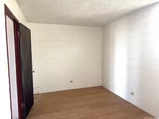 Photo #5: 202604297 Listing 