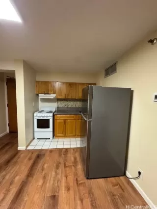 Photo #6: 202604322 Listing 