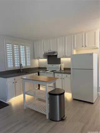 Photo #2: 202604330 Listing 