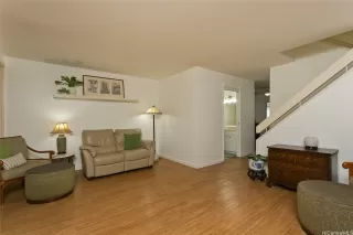 Photo #3: 202604354 Listing 