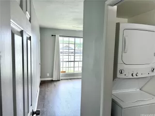 Photo #6: 202604355 Listing 