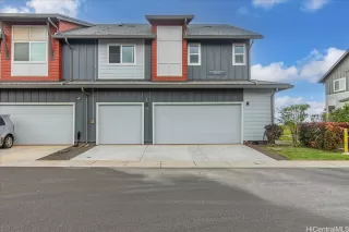 Photo #2: 202604356 Listing 