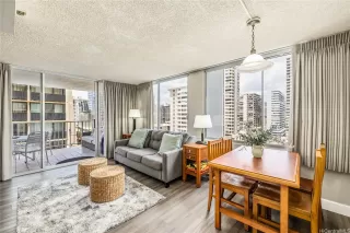 Photo #2: 202604357 Listing 