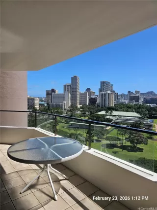 Photo #2: 202604373 Listing 