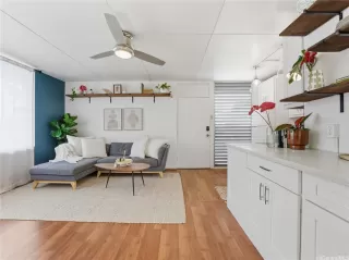 Photo #2: 202604381 Listing 