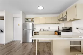 Photo #6: 202604391 Listing 