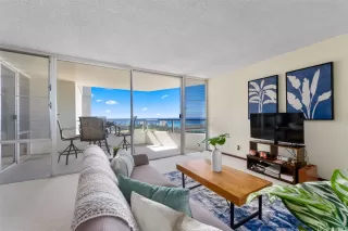 Photo #5: 202604403 Listing 