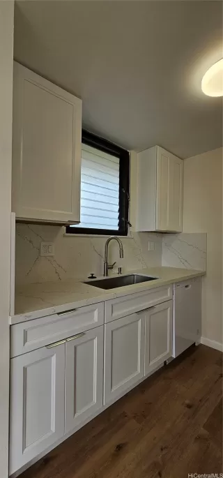 Photo #4: 202604414 Listing 