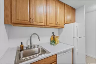 Photo #4: 202604433 Listing 