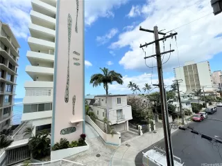 Photo #3: 202604477 Listing 