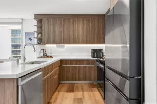 Photo #5: 202604478 Listing 