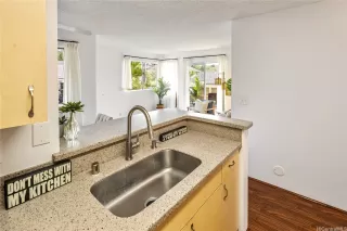 Photo #4: 202604489 Listing 