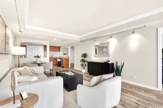 Photo #4: 202604500 Listing 