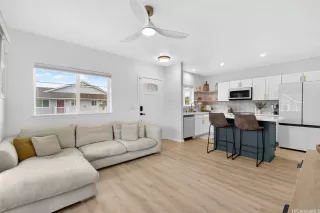 Photo #2: 202604508 Listing 