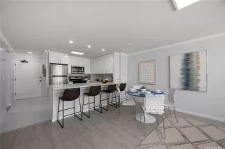 Photo #2: 202604513 Listing 