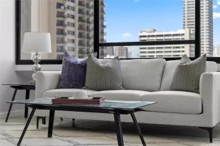 Photo #6: 202604513 Listing 