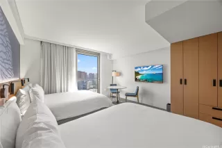 Photo #5: 202604546 Listing 