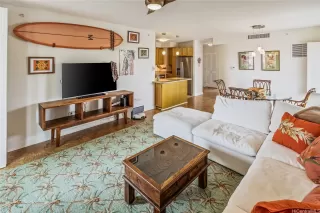 Photo #2: 202604551 Listing 