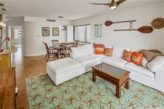 Photo #5: 202604551 Listing 