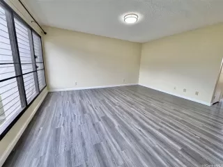 Photo #2: 202604552 Listing 