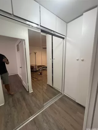 Photo #3: 202604553 Listing 