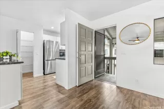 Photo #2: 202604556 Listing 