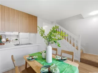 Photo #6: 202604588 Listing 