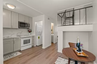 Photo #5: 202604592 Listing 