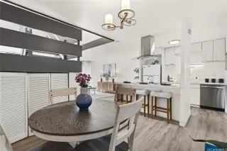 Photo #3: 202604597 Listing 