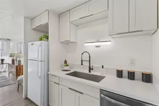 Photo #6: 202604597 Listing 