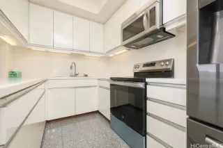 Photo #5: 202604611 Listing 