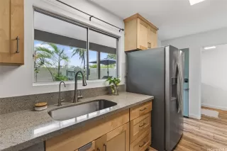 Photo #4: 202604616 Listing 