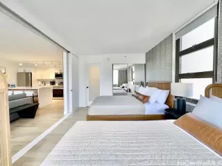 Photo #5: 202604628 Listing 