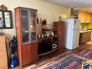 Photo #3: 202604635 Listing 