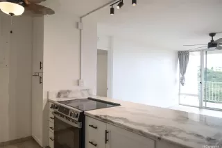 Photo #3: 202604638 Listing 