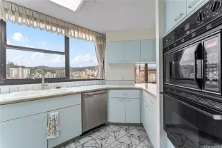 Photo #4: 202604641 Listing 