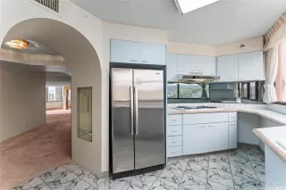 Photo #5: 202604641 Listing 