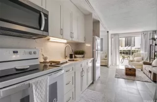 Photo #3: 202604659 Listing 