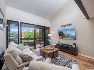 Photo #6: 202604674 Listing 