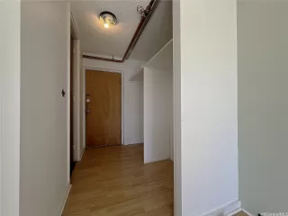 Photo #3: 202604677 Listing 