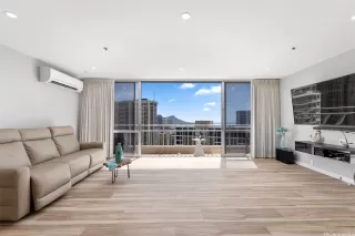 Photo #4: 202604693 Listing 