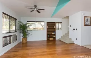 Photo #3: 202604742 Listing 