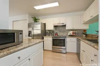 Photo #4: 202604742 Listing 