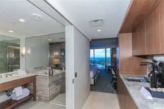 Photo #6: 202604743 Listing 