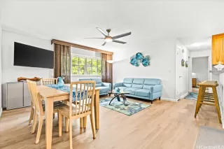 Photo #3: 202604746 Listing 