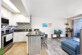 Photo #5: 202604784 Listing 