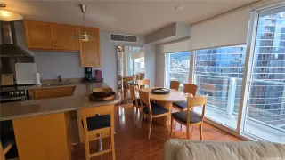 Photo #5: 202604785 Listing 