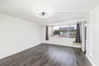 Photo #3: 202604801 Listing 