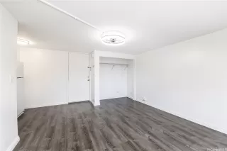 Photo #6: 202604801 Listing 