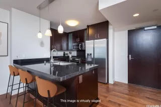 Photo #5: 202604805 Listing 